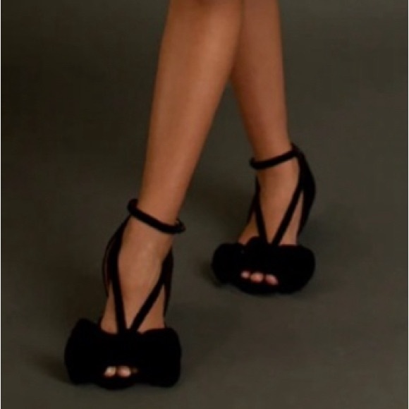 Joyfolie Other - JoyFolie Lucia heel in black velvet size kids 2